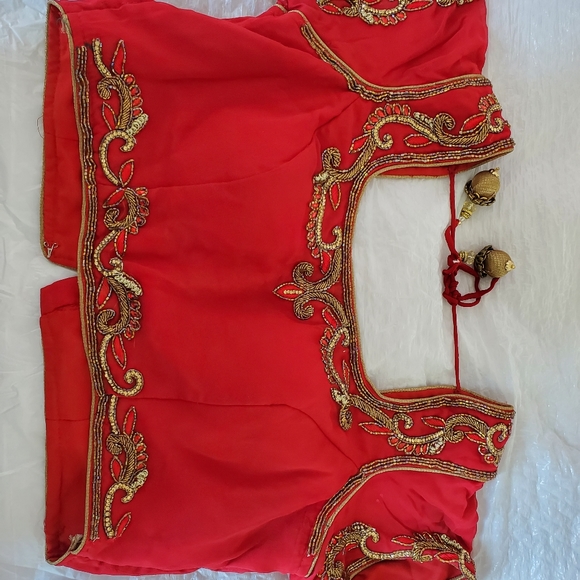 Saree - Picture 4 of 4